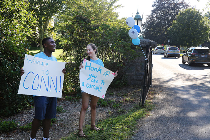 Students greet new students 